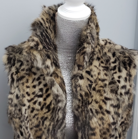 Sale Adrienne Landau Animal Print Vest - Picture 4 of 12